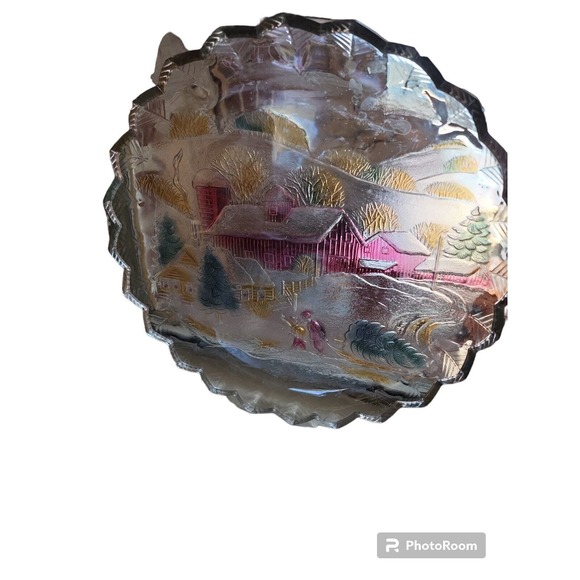 Vintage Christmas Serving Platter Glass Round Painted Scene - Picture 4 of 4